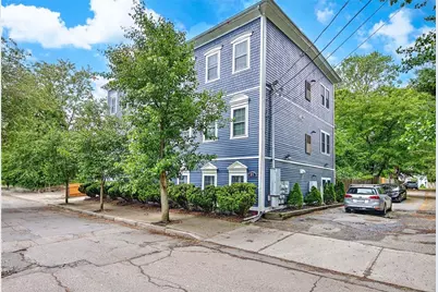 31 Commercial Street #B, Cranston, RI 02905 - Photo 2