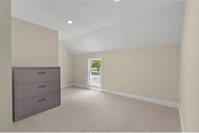 2695 Hartford Avenue, Johnston, RI 02919 - Photo 30