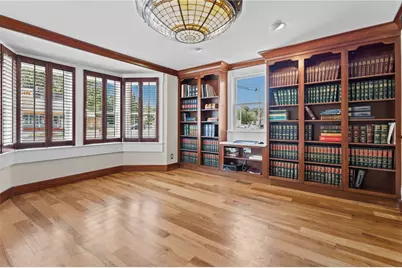 2695 Hartford Avenue, Johnston, RI 02919 - Photo 14