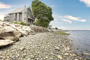74 Therien Rd, Portsmouth, RI 02871 - Photo 2