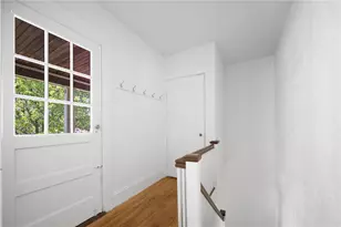 97 11th St, Providence, RI 02906 - Photo 18