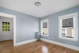97 11th St, Providence, RI 02906 - Photo 16