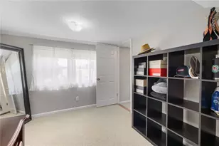 143 Endicott Dr, Warwick, RI 02886 - Photo 16