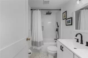 143 Endicott Dr, Warwick, RI 02886 - Photo 10