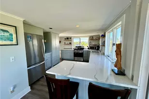 838 Center Rd, Block Island, RI 02807 - Photo 6