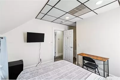 574 Central Avenue, Pawtucket, RI 02861 - Photo 12
