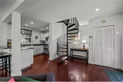 2 Lasalle Place, Newport, RI 02840 - Photo 8