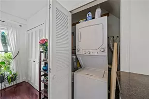 2 Lasalle Pl, Newport, RI 02840 - Photo 14