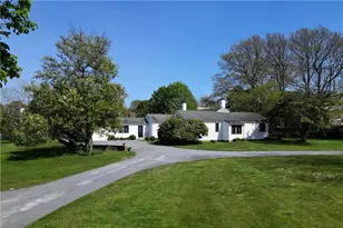 18 Ledge Rd, Newport, RI 02840 - Photo 8