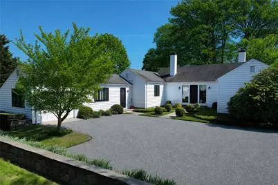 18 Ledge Road, Newport, RI 02840 - Photo 1