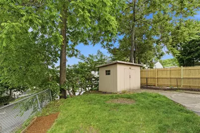 179 Devonshire Street, Providence, RI 02908 - Photo 20