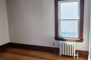 688 Providence St, Woonsocket, RI 02895 - Photo 2