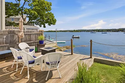 67 Cedar Avenue, Portsmouth, RI 02871 - Photo 32