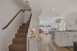 67 Cedar Ave, Portsmouth, RI 02871 - Photo 4
