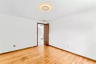 71 Plymouth St, Cranston, RI 02920 - Photo 18