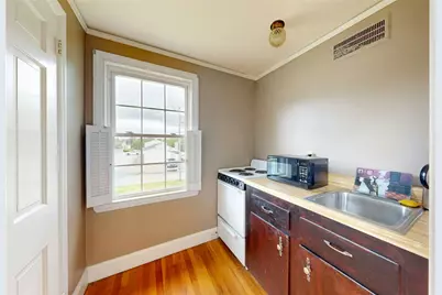 873 Warwick Avenue, Warwick, RI 02888 - Photo 40