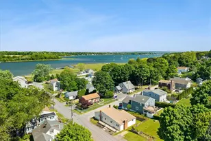 10 Lincoln Ave, Warren, RI 02885 - Photo 2