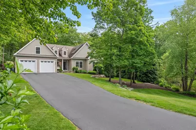 23 Crest Circle, Smithfield, RI 02917 - Photo 2