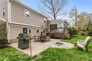 7 Meadowbrook Dr, Barrington, RI 02806 - Photo 44