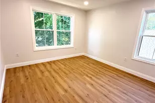 95 Farm St, Providence, RI 02908 - Photo 18