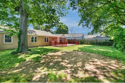 26 Beach Street, North Providence, RI 02904 - Photo 24