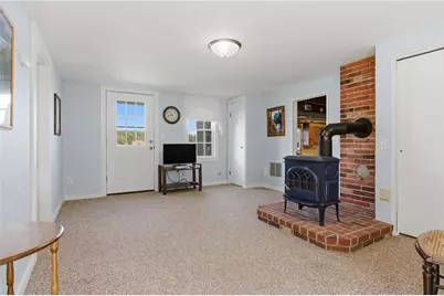 585 Reservoir Road, Burrillville, RI 02859 - Photo 32