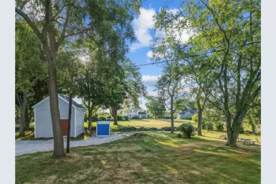 2967 East Main Road, Portsmouth, RI 02871 - Photo 16