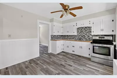 520 Providence Street, West Warwick, RI 02893 - Photo 22
