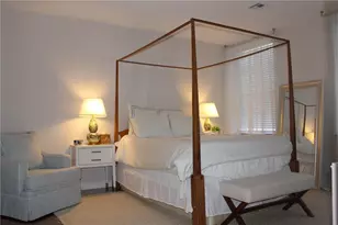 7 Mt Hope Ave, Providence, RI 02906 - Photo 8