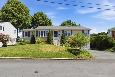 39 Salem Avenue, Cranston, RI 02920 - Photo 2