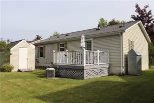 48 Songbird Ln, Tiverton, RI 02878 - Photo 2