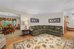15 Secluded Dr, Narragansett, RI 02882 - Photo 16