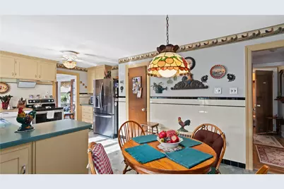 14 Barnes Street, Smithfield, RI 02828 - Photo 16