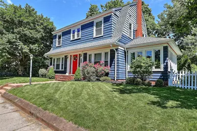 632 East Avenue, Pawtucket, RI 02860 - Photo 2