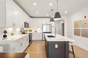 141 E Pt Dr, East Providence, RI 02916 - Photo 10