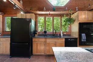 311 Matteson Rd, Scituate, RI 02831 - Photo 12