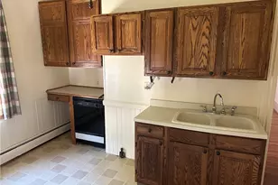 35 Dover St, Providence, RI 02908 - Photo 6