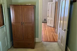 35 Dover St, Providence, RI 02908 - Photo 16