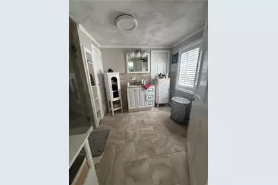 36 Pettaquamscutt Lake Road, Narragansett, RI 02874 - Photo 6