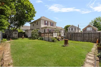 60 Cottage Avenue, Portsmouth, RI 02871 - Photo 40