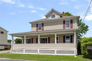 60 Cottage Ave, Portsmouth, RI 02871 - Photo 2
