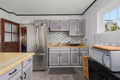 60 Cottage Avenue, Portsmouth, RI 02871 - Photo 18