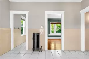 1058 Narragansett Blvd, Cranston, RI 02905 - Photo 16