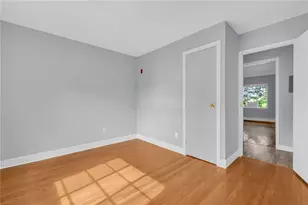 160 Waterman St, Providence, RI 02906 - Photo 18