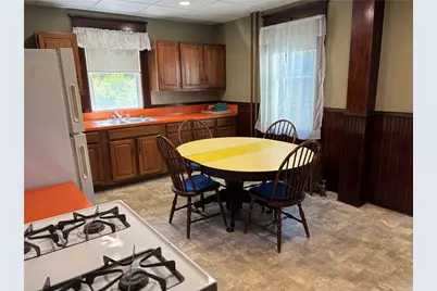 35 Oak Street #1, Westerly, RI 02891 - Photo 4
