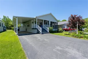 3 Blackbird St, Tiverton, RI 02878 - Photo 2