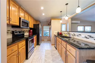 3 Blackbird St, Tiverton, RI 02878 - Photo 16
