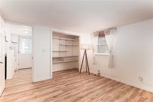 390 Nausauket Rd, Warwick, RI 02886 - Photo 12
