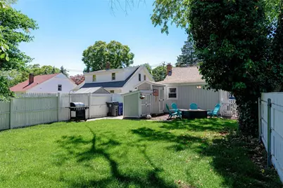 390 Nausauket Road, Warwick, RI 02886 - Photo 20