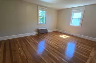 63 La Salle Dr, Providence, RI 02908 - Photo 10